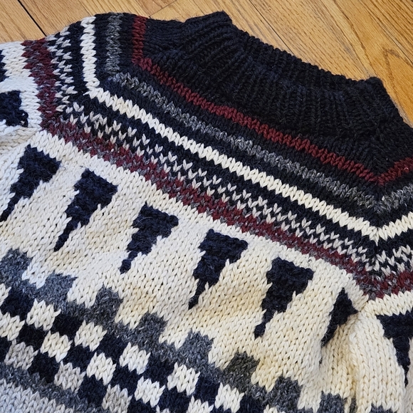 Handknit Greek Wool Sweater looks to be XL - Picture 14 of 15